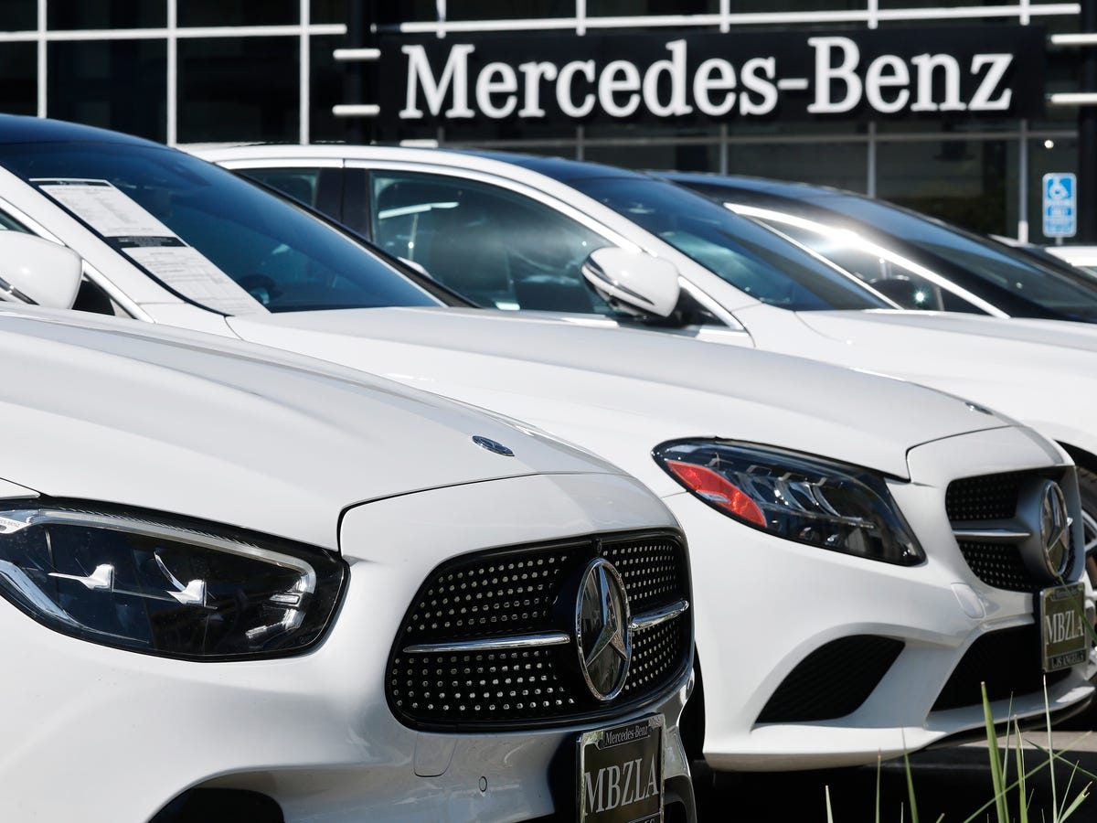 Mercedes-Benz Customer Acquitted on Charge of Kidnapping Dealer Employee During Test Drive
