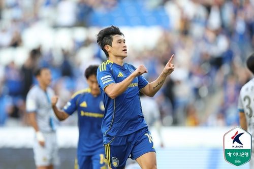 이동경, 두 시즌 연속 '10-10' 새 역사…울산, 인천에 2-1 승리(종합2보)