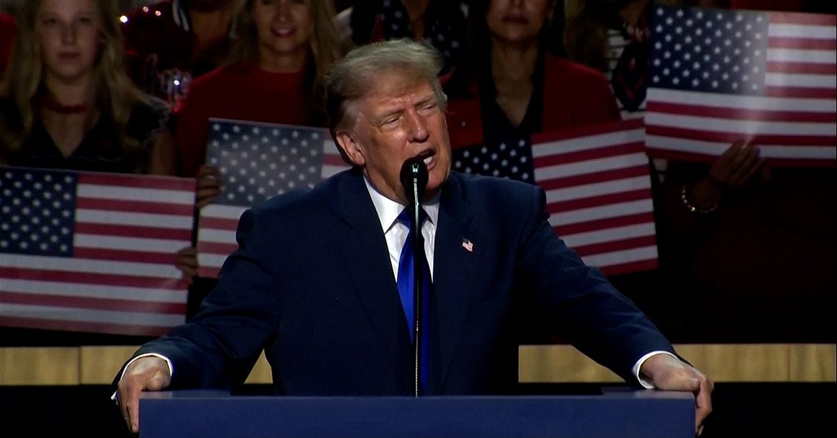 Trump lovar 5 000 dollar till varje vuxen amerikan