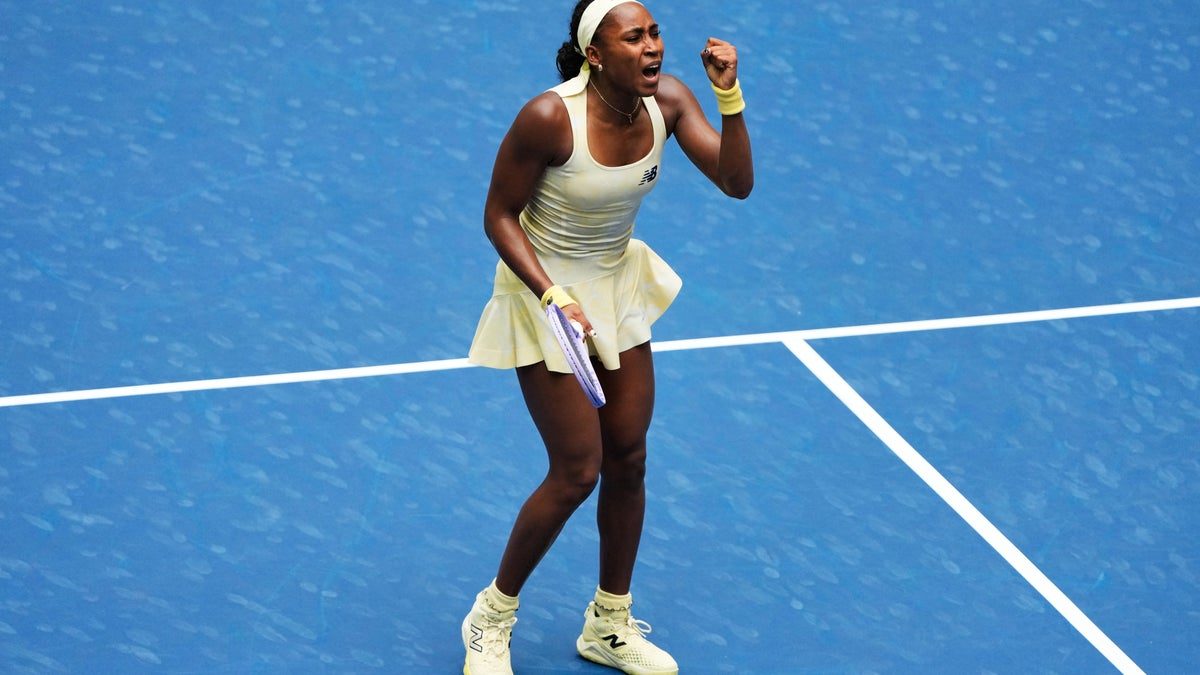 Gauff till semifinal efter mäktig vändning