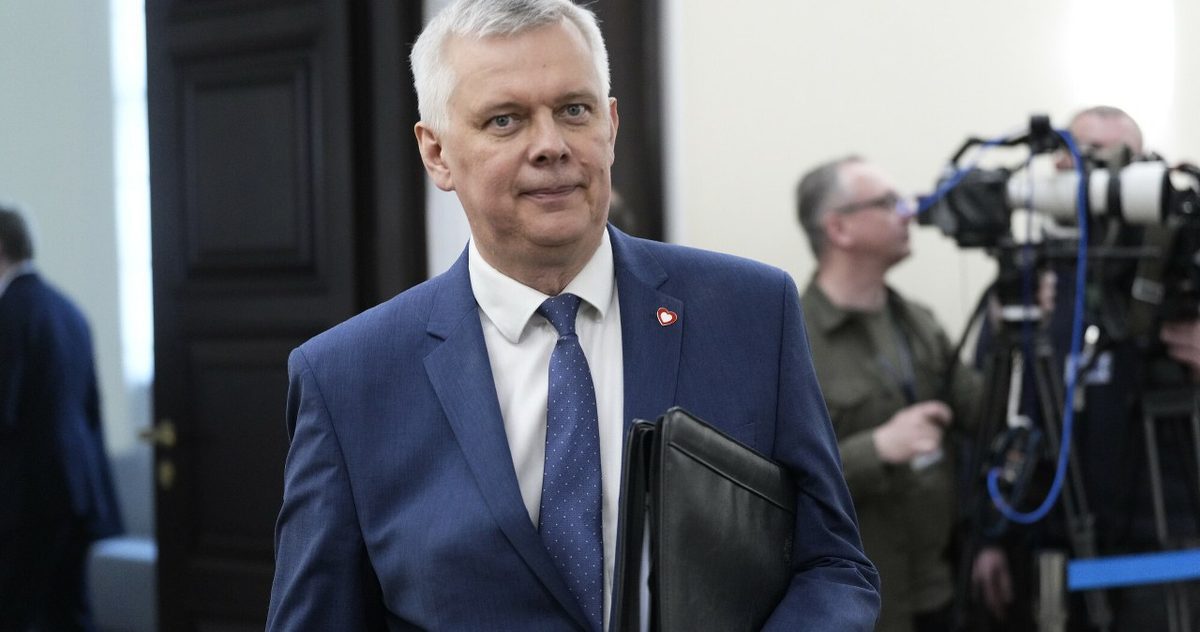 Siemoniak ujawnia po spotkaniu z szefem CIA. Akty sabotażu w centrum uwagi