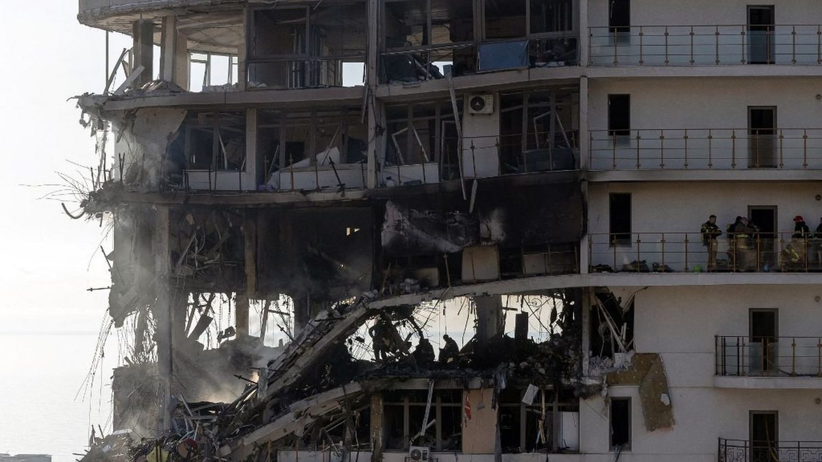 Guerre en Ukraine : quatre morts dans des frappes russes nocturnes, dont deux dans une usine ArcelorMittal
