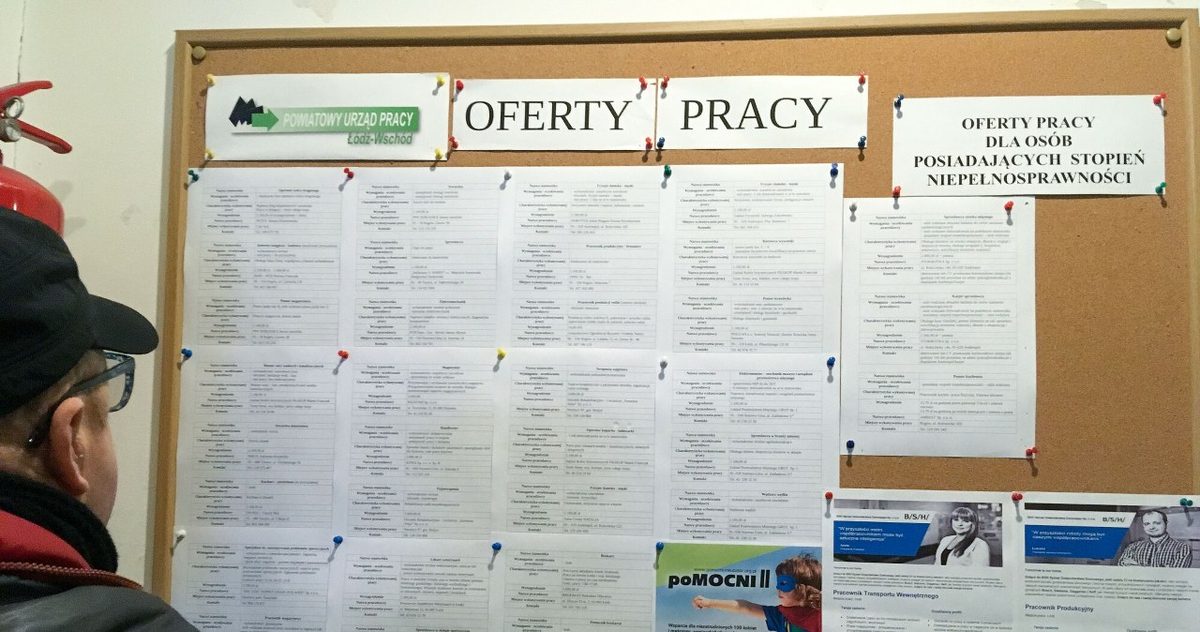 Chciał szybko znaleźć pracę, wysłał setki CV. Efekt był zaskakujący