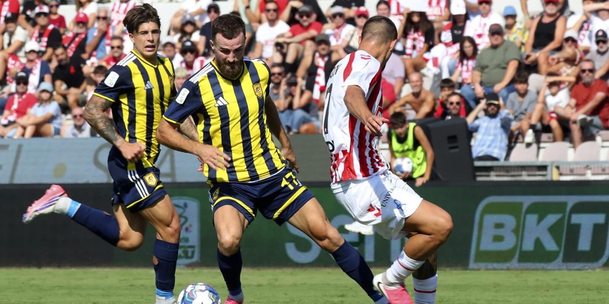 Juve Stabia, che cuore a Vicenza! L'Ascoli scivola a Padova, pari tra Sudtirol e Modena