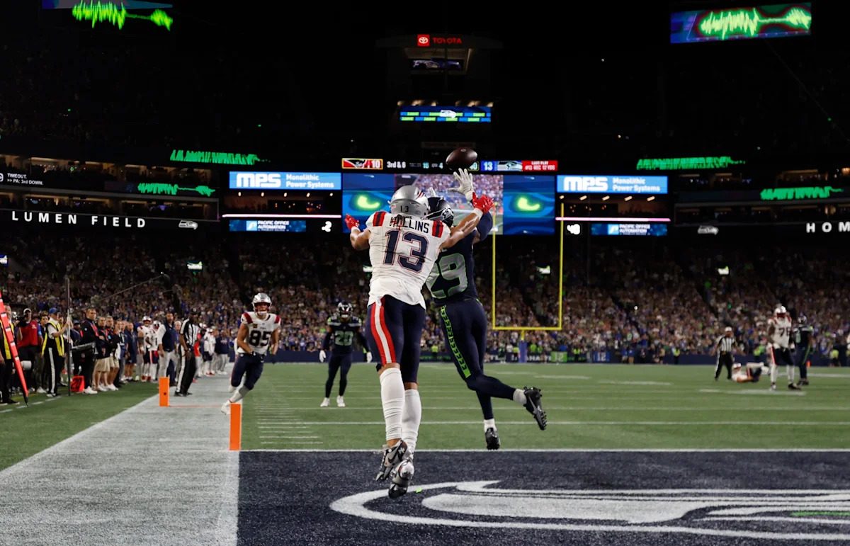 Mack Hollins leads Pats in receiving