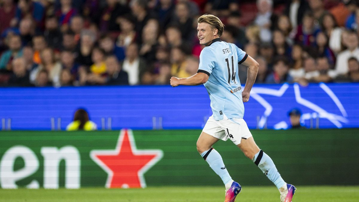 Bijzonder moment voor Sem Steijn op bezoek bij FC Barcelona: ’Dat was heel gaaf en bijzonder’