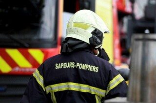 Quatre voitures « détruites ou endommagées » dans un feu près du Mans