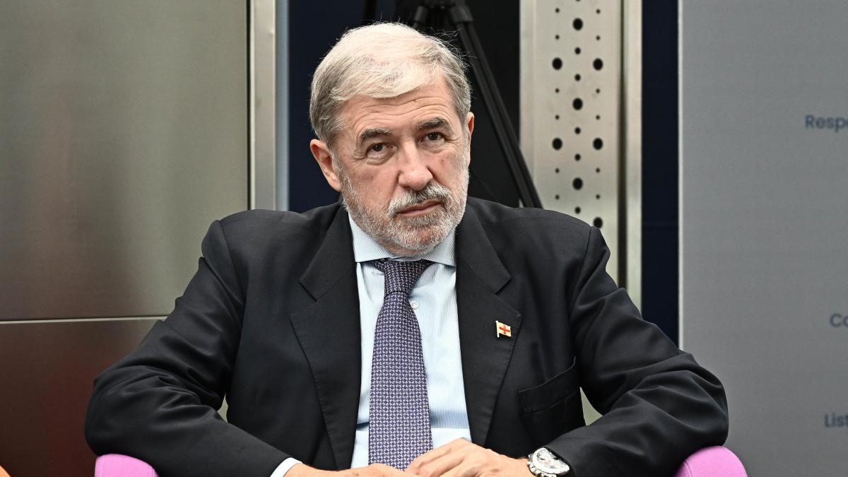IL SINDACO DI GENOVA Lo sfogo di Bucci: «Gioco al massacro, non ci sto. Chiedo chiarezza, pronto a parlare con i pm»