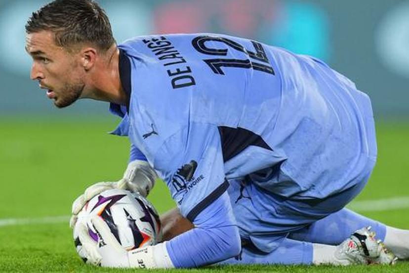 Après le départ de Geronimo Rulli, Jeffrey De Lange commence tout doucement dans la peau de numéro 1 à l'OM