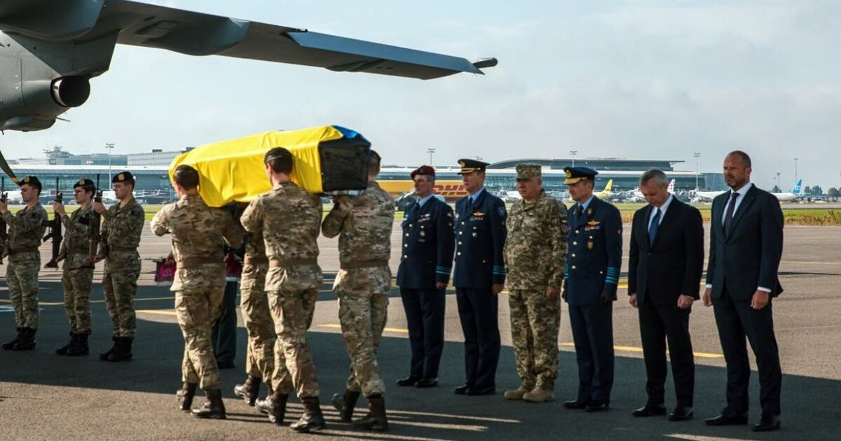 Pour la première fois, un soldat ukrainien soigné en Belgique est décédé : "Nous n'avons pas pu le sauver"