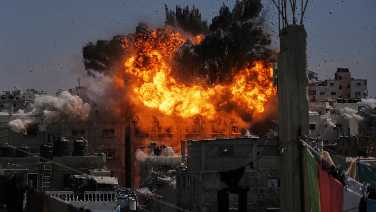 Gaza: Familj med två barn dödad i israelisk attack
