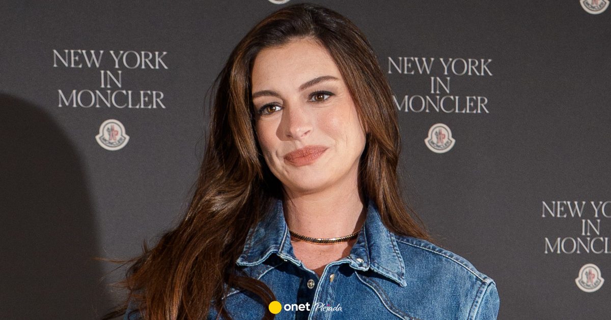 Anne Hathaway zabrała męża na event w Nowym Jorku. Pochwaliła się ciążowymi krągłościami