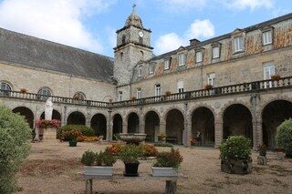 «On ne sait pas ce que ça va devenir» : cette abbaye bretonne vieille de 890 ans est à vendre pour deux millions d’euros