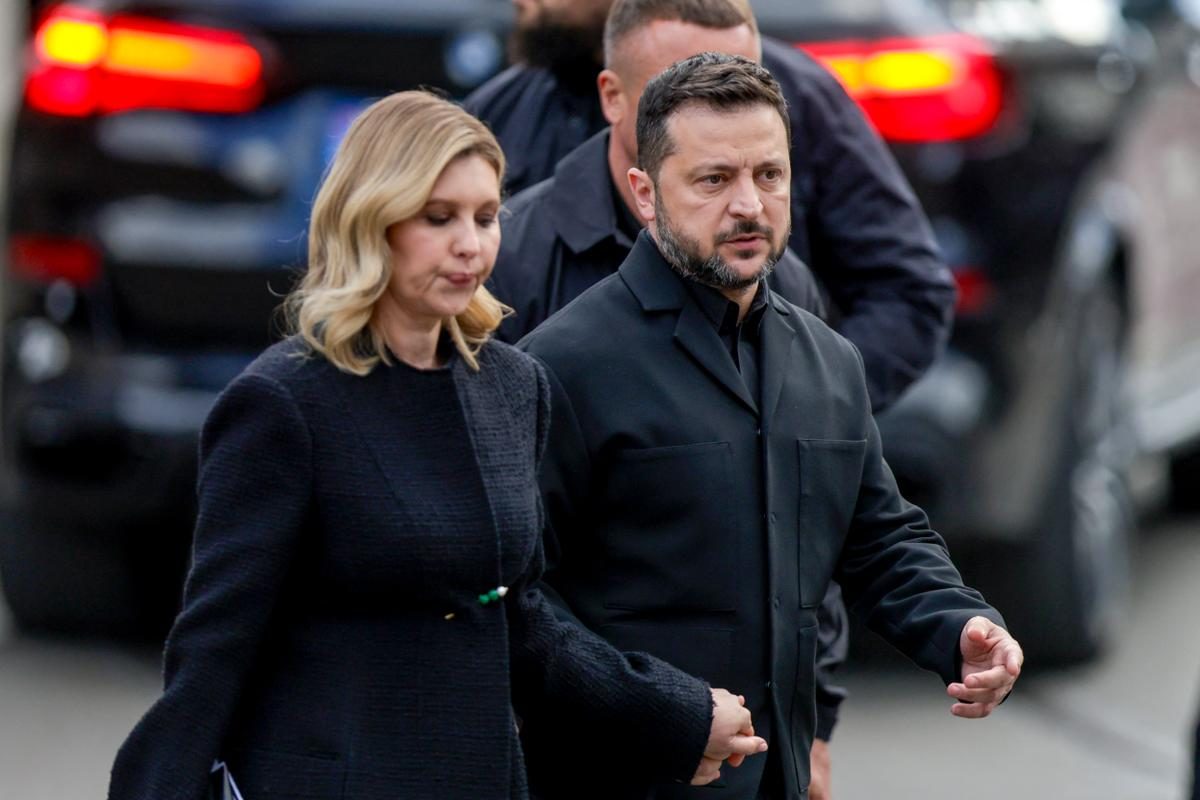 L’avion de Zelensky a failli être touché par un drone tandis qu’il était en route vers la Norvège, selon Oslo : ce que…