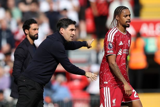 Andoni Iraola's worrying verdict on Liverpool's biggest problem with Bradley Barcola affected