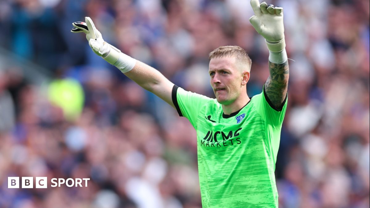 Pickford joins Premier League clean sheet 100 club