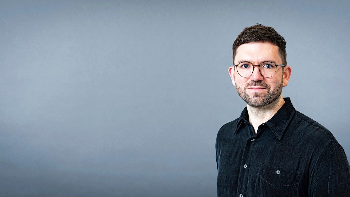 WELT-Chefreporter Nicholas Potter erhält ersten Georg-Stefan-Troller-Preis