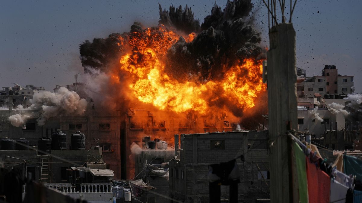 Gaza: Familj dödad i israelisk attack