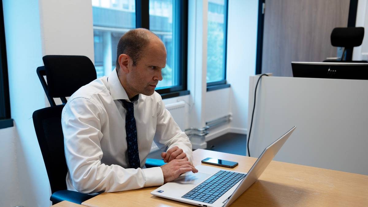 Ektepar fengslet for mishandling av eget barn