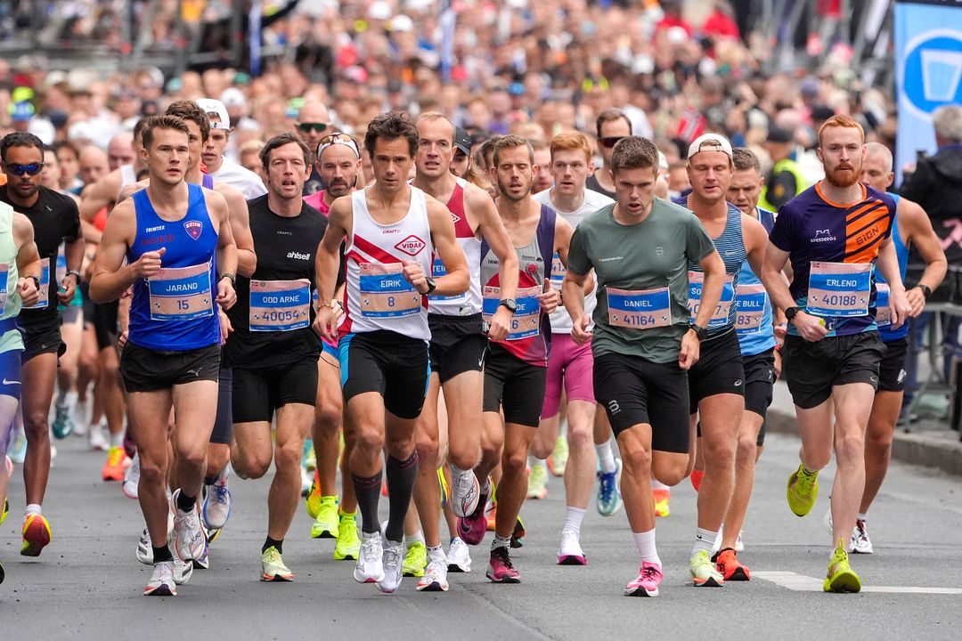 Hektiske døgn før rekordstort Oslo Maraton – gravferden skapte utsettelser