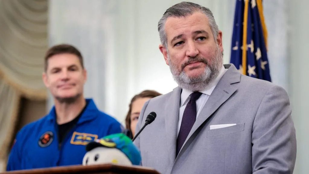 ESPN Faces Criticism For Giving Ted Cruz ‘GameDay’ Air Time