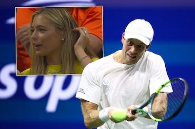 Van de Zandschulp buigt onder toeziend oog van Jutta Leerdam voor Zverev in kwartfinale US Open