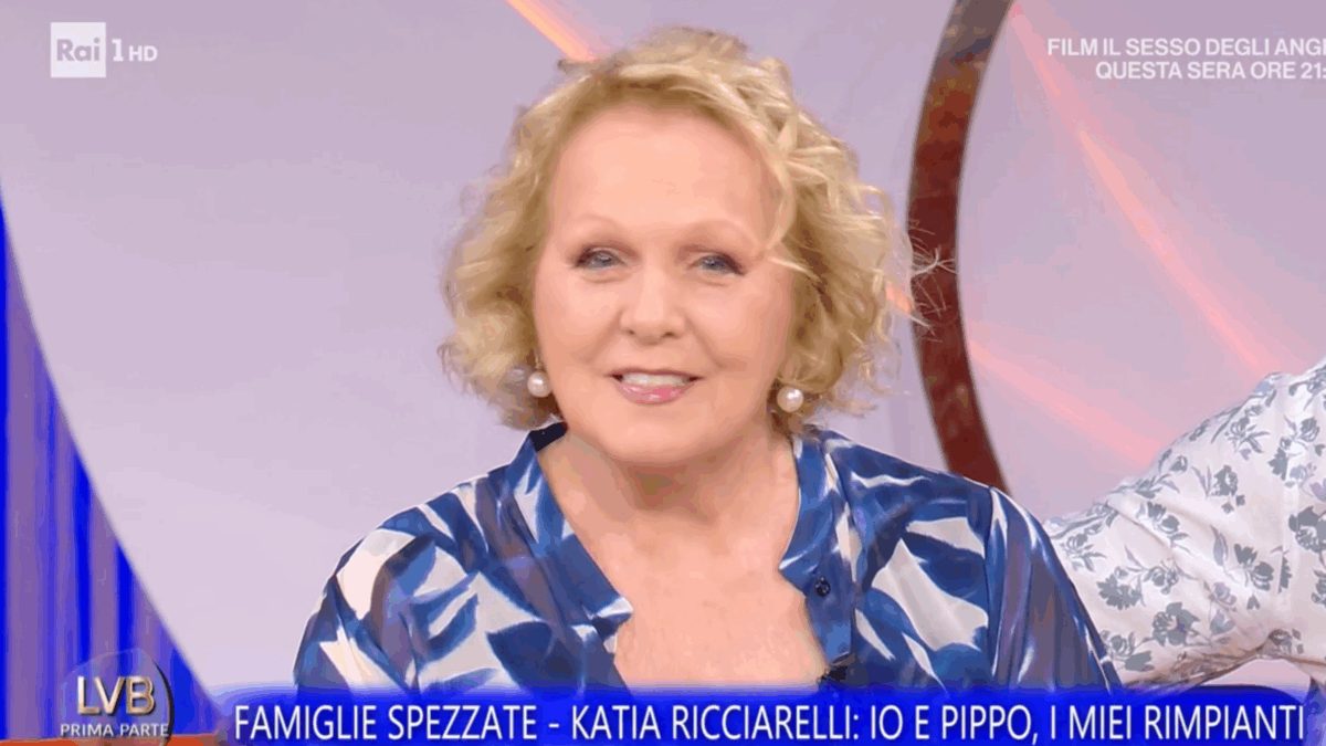 “Io giravo molto, Pippo Baudo stava spesso a casa. Quando tornavo a casa era difficile ritrovare il filo con silenzi in…