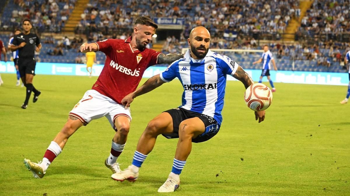 La Federación desestima el recurso del Hércules por la alineación de Javi Moreno