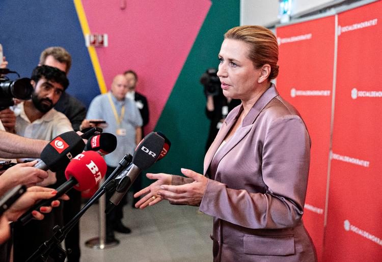 »Jeg synes, det er svært at sige, at man er i krise, når man har en af de længst siddende regeringsledere i Europa«