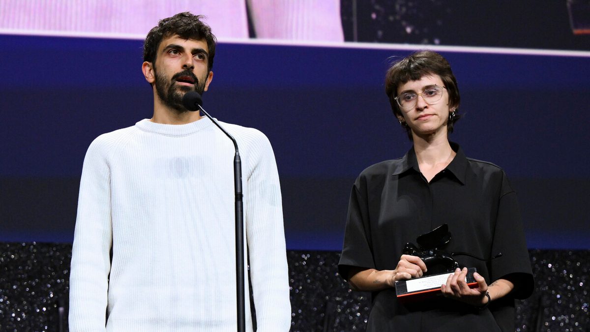 Venezia, Riccardo Scamarcio premiato come miglior attore della Sezione Orizzonti