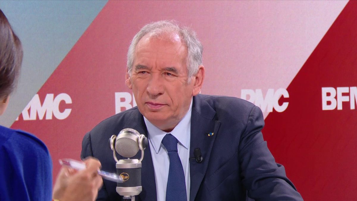Gel des pensions de retraite, du barème de l'impôt sur le revenu et des prestations sociales... François Bayrou estime…