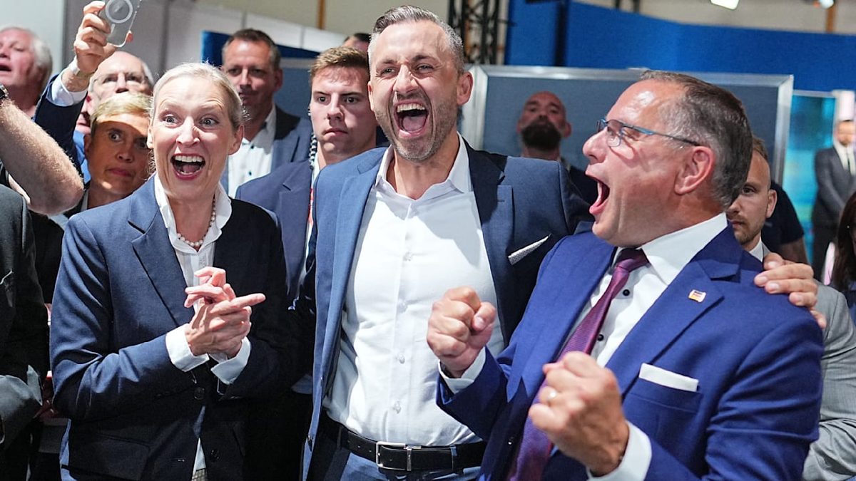 Wahl in Sachsen-Anhalt - AfD halbiert die CDU