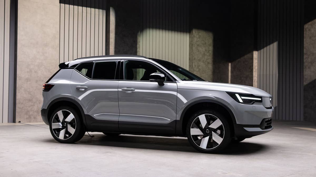 Volvo XC40 uppdateras igen