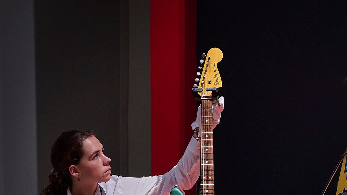 In mostra a Londra le chitarre di Johnny Marr, un pezzo di storia degli Smiths