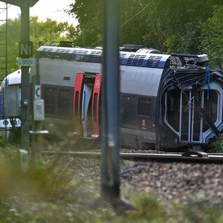 Nog geen aanwijzing voor opzet bij ontspoorde trein in noorden van Frankrijk