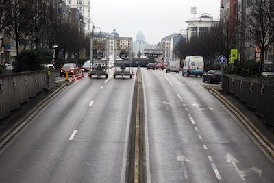 Un couple et son bébé évacués après un incendie dans le tunnel Rogier