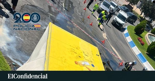 Detenido tras volcar un camión de reparto robado y con el que intentó atropellar a un policía en Móstoles (Madrid)