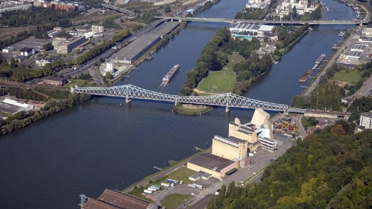 « Toute la complexité du chantier tient à la nature même du viaduc » : quatre week-ends sans train pour les usagers de…