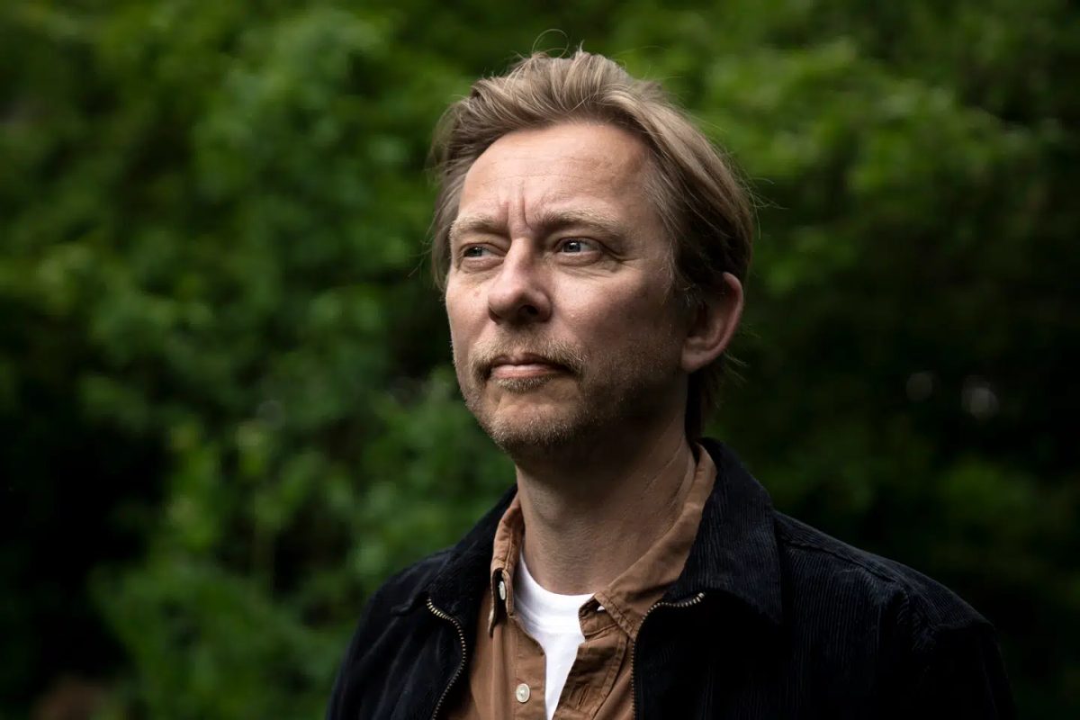 Komiker Brian Lykke har en enorm passion for dyre ure. Under corona lavede han dog en »lille skævert«