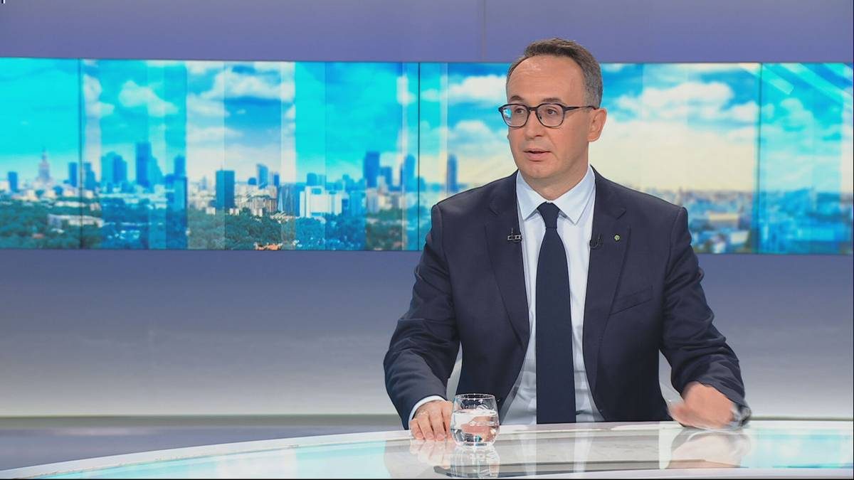 "Wszystko jak krew w piach". Minister po wypadku na kolei