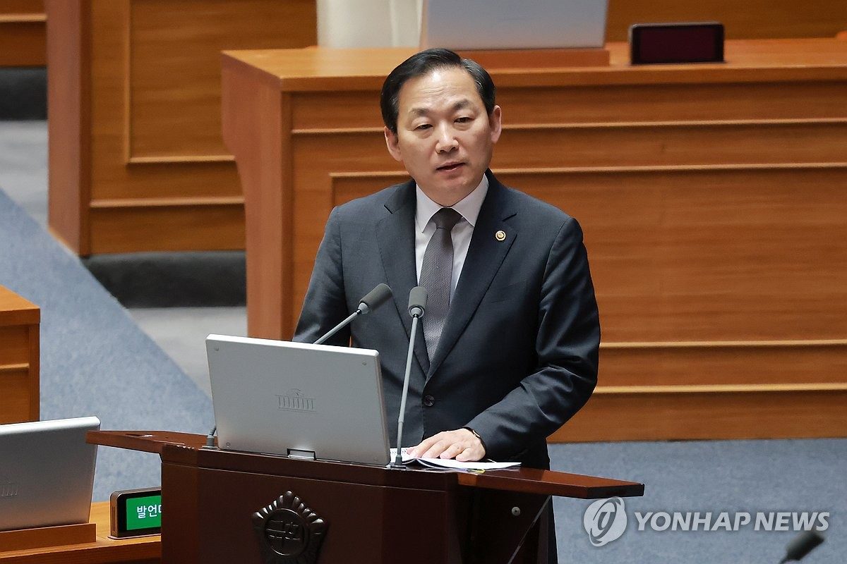 국방차관 "정부, 전술핵 반입·핵무장·핵 공유 등 고려 안 해"