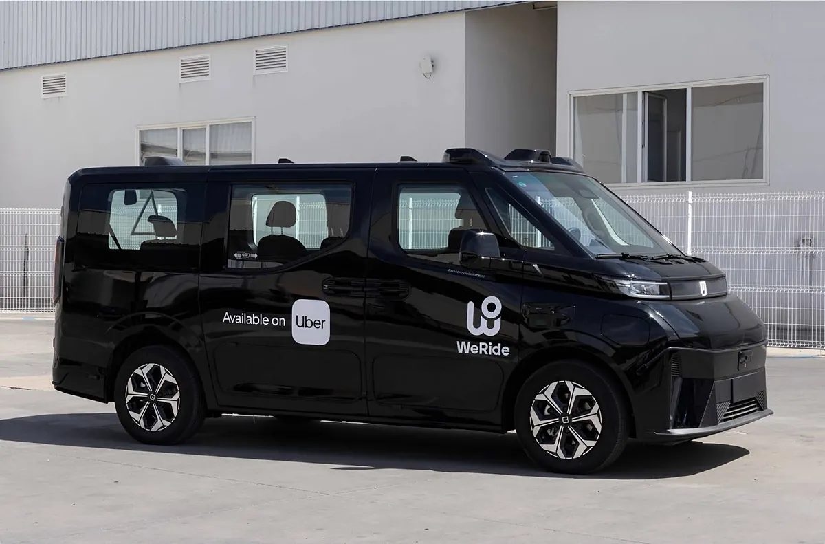 Uber recibe la autorización de la DGT para hacer la primera prueba de coches autónomos en Madrid y lanzar el servicio a…