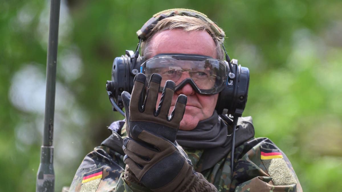 „Alarm! Deutschland rüstet wieder auf“ – Die Angst vor einer deutschen Übermacht ist zurück