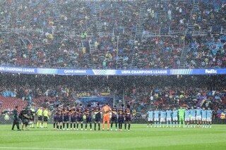 « Se faire traiter de singe pour du foot… » : des fans français dénoncent du racisme pendant FC Barcelone - Feyenoord