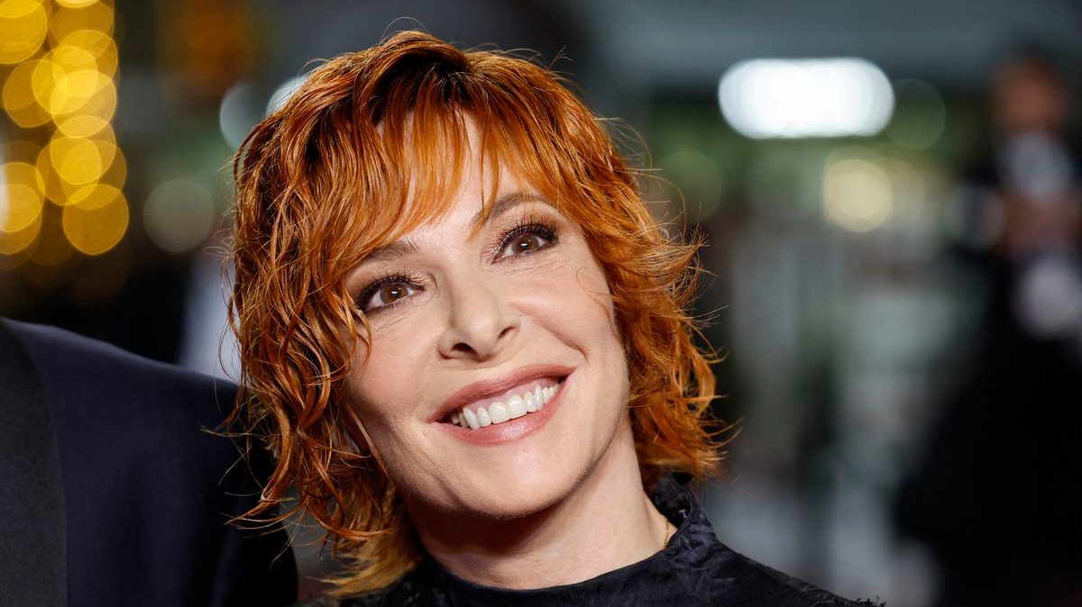 Mylène Farmer : les premières images du clip de son nouveau single, quelques heures avant sa mise en ligne