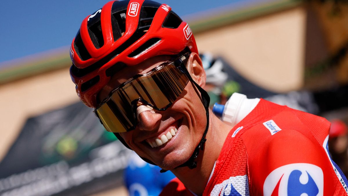 Tour d’Espagne : Enric Mas gère l’étape reine et va remporter la Vuelta, sauf accident