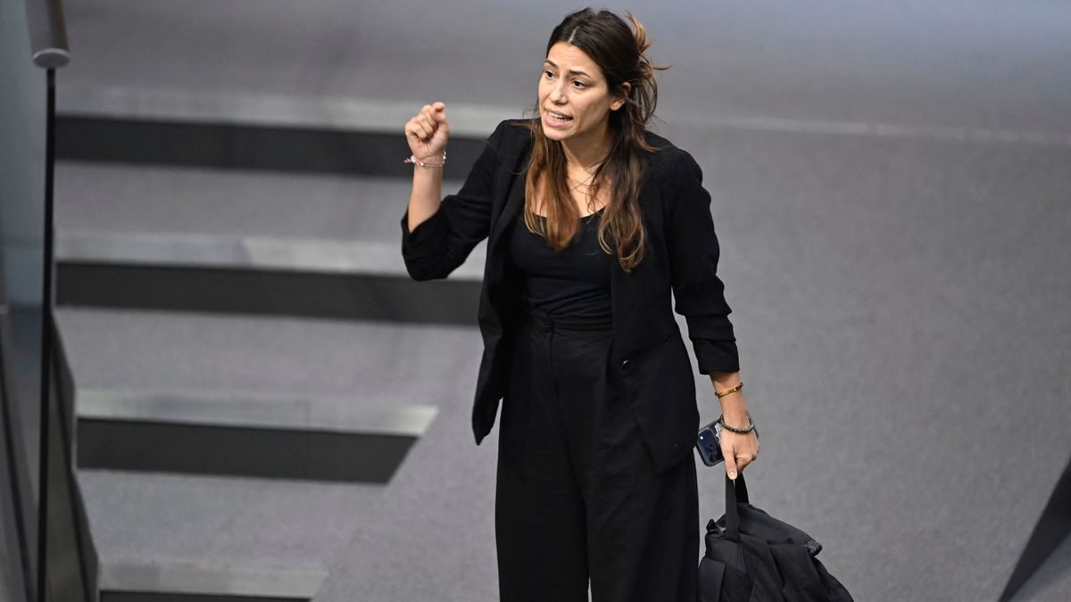Cansin Köktürk: Linken-Abgeordnete muss wegen Zwischenrufen im Bundestag 2000 Euro zahlen
