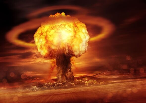 Nuclear blast maps show devastation in 10 biggest UK cities as Russia makes new threat