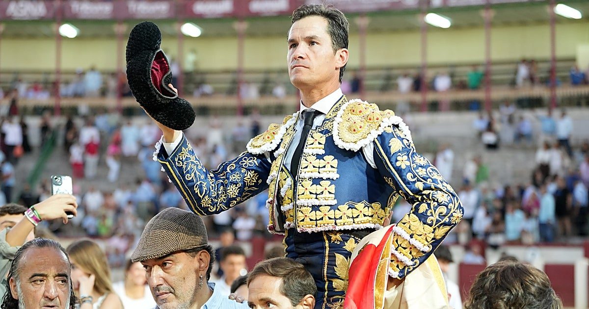 Magistral Luque y sorprendente debut de Palacio con difíciles victorinos