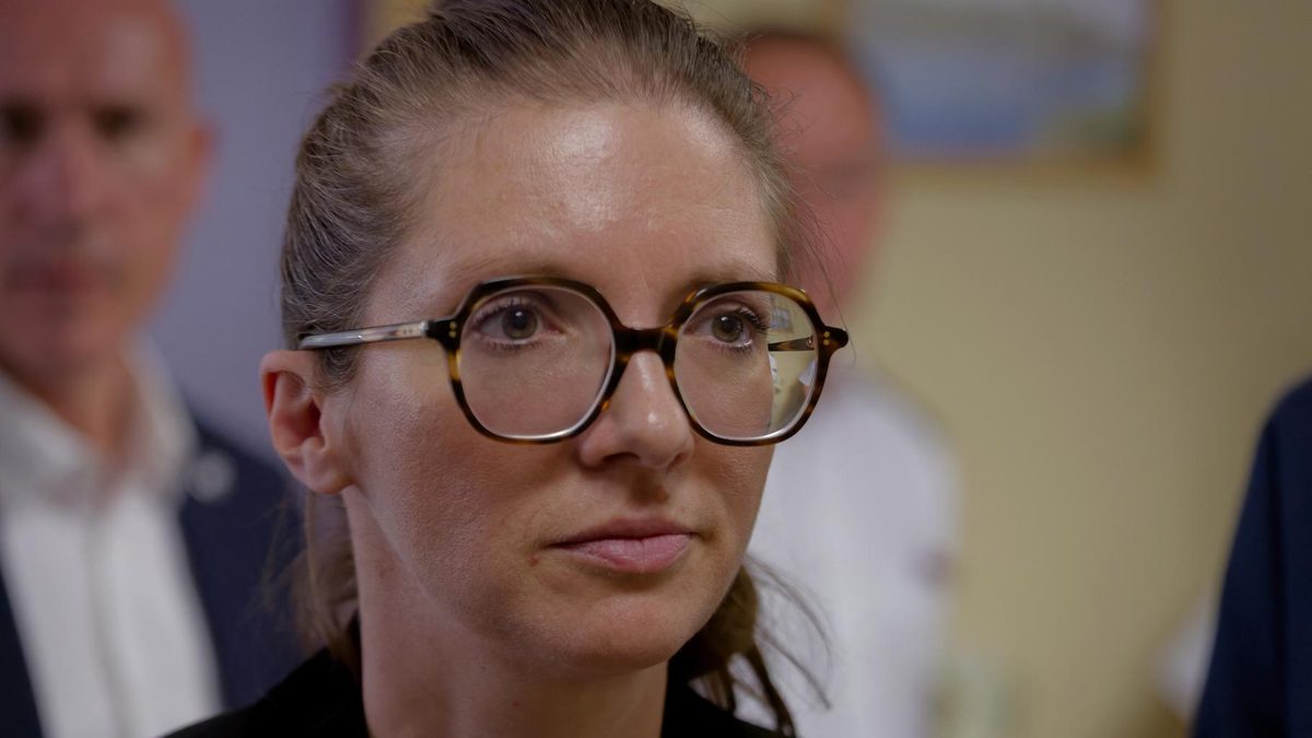 Aurore Bergé blanchit « le grand remplacement », un concept raciste à l’origine de la tuerie de Christchurch